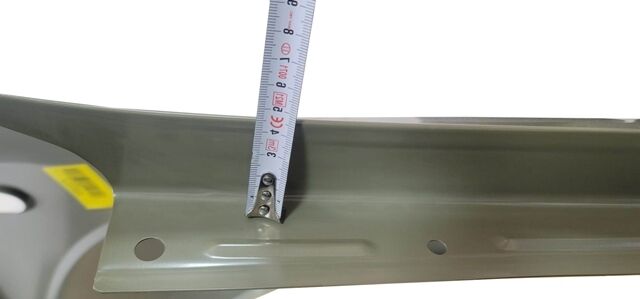 VOLKSWAGEN AMAROK- 11/16; ÖN ÇAMURLUK DELIKLI SOL GRI BOYALI (TW)