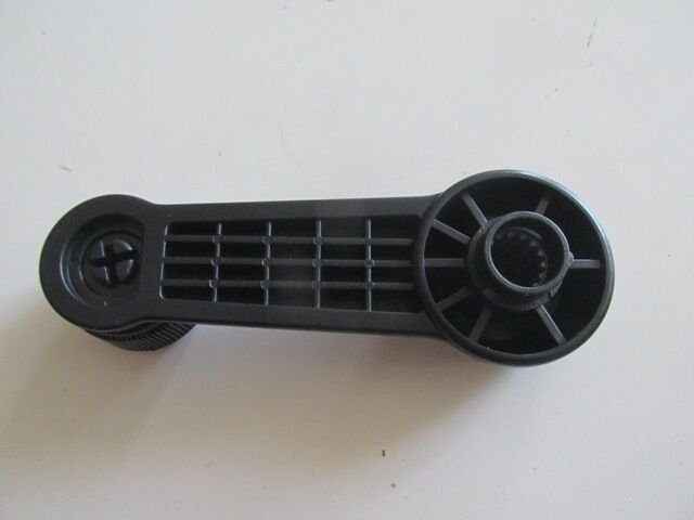 VOLKSWAGEN POLO- 3- 95/99; ÖN/ARKA CAM AÇMA KOLU SAG/SOL AYNI (ADET) (FREZESI METAL)