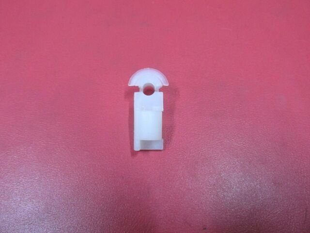 UNIVERSAL UNIVERSAL-; BAGAJ KAPAGI KILIT KLIPSI B TIPI TÜM ARAÇLAR IÇIN