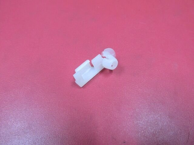 UNIVERSAL UNIVERSAL-; BAGAJ KAPAGI KILIT KLIPSI B TIPI TÜM ARAÇLAR IÇIN