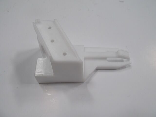 MITSUBISHI LANCER- 08/13; ÖN TAMPON IÇ BAGLANTI BRAKETI SOL KÜÇÜK (TW)