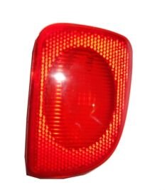 RENAULT KANGOO- 3- 08/13; ARKA TAMPON REFLEKTÖRÜ SAG KIRMIZI/SISSIZ (PLEKSAN)