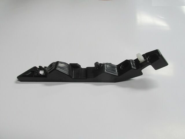 KIA SPORTAGE- 11/15; ÖN TAMPON IÇ BAGLANTI BRAKETI SAG (TW)