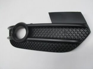 AUDI Q3- 12/14; SIS LAMBA KAPAGI SAG (SIS DELIKLI) (BFN)