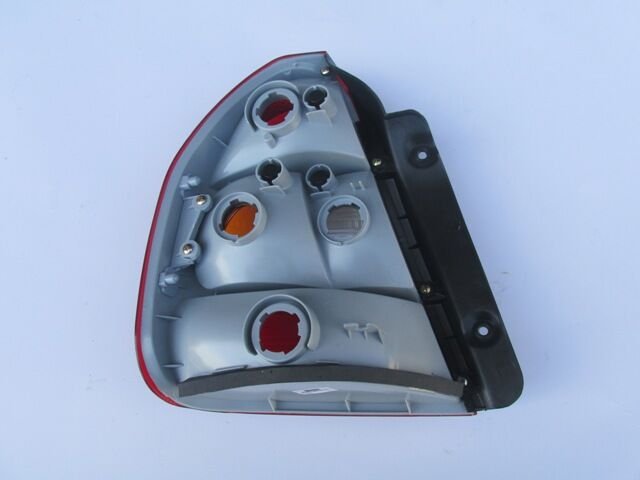 HYUNDAI ACCENT- MILENYUM- 00/02; STOP LAMBASI SAG KIRMIZI/SARI/BEYAZ (MARS)