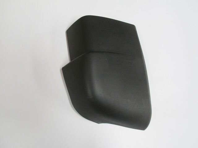 VOLKSWAGEN VOLT- LT35/LT46- 96/07; ARKA TAMPON UCU SAG SIYAH (IÇ BRAKETI ILE BIRLIKTE)(TW)