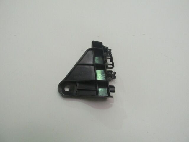 TOYOTA COROLLA- NDE180- 13/18; ARKA TAMPON BAGLANTI BRAKETI SOL PLASTIK (TW)