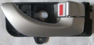 HYUNDAI SONATA- 06/11; ÖN KAPI IÇ AÇMA KOLU SAG ELCEGI GÜMÜS GRI (HUSHAN)