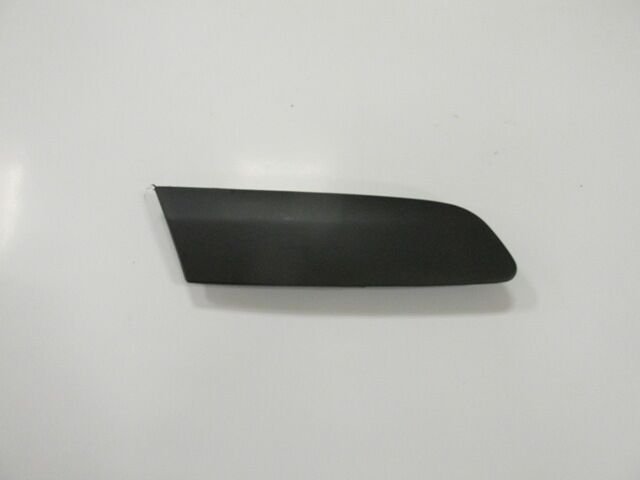 VOLKSWAGEN JETTA- 5- 06/10; ÖN TAMPON BANDI SAG SIYAH (GTI) (TW)