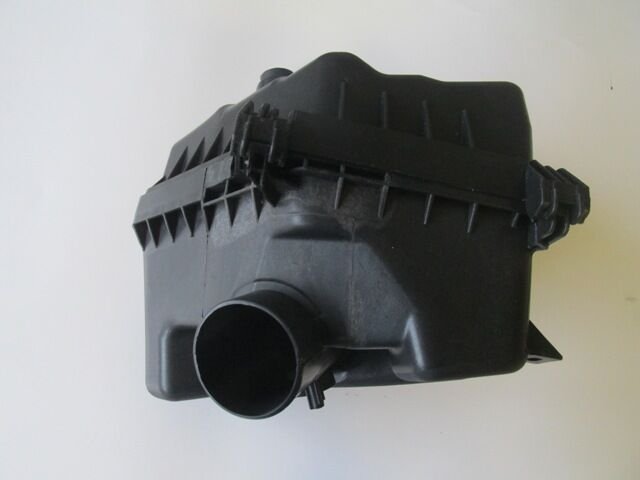 TOYOTA AURIS- 07/10; HAVA FILTRE KUTUSU (KABINI) (DIZEL TIP)