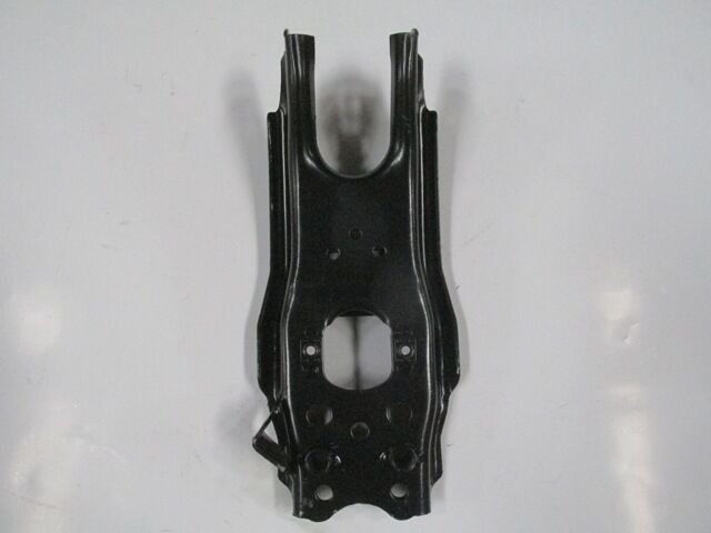 TOYOTA HILUX- PICK UP LN145- 02/05; ÖN ALT TABLA SOL (SALINCAK) (SH)