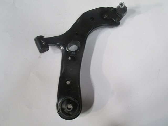 TOYOTA RAV4- 06/09; ÖN ALT TABLA SAG BURÇLU/ROTILLI (SALINCAK) (SH)