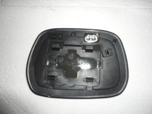 TOYOTA RAV4- 01/04; AYNA CAMI SAG ISITMALI