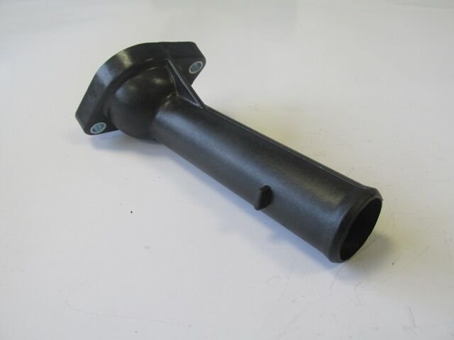 TOYOTA RAV4- 01/04; MOTOR SU GIRIS BORUSU (PLASTIK)