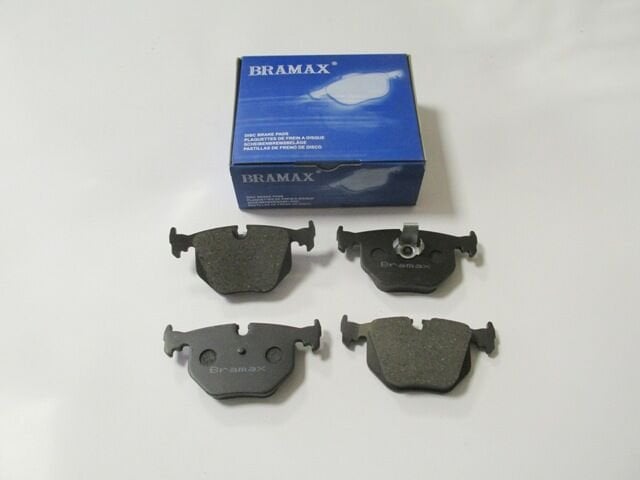 BMW X3- E83- 04/10; ARKA FREN BALATASI (KABLOSUZ)(DISK) (123X59,3X16,3) (BRAMAX)