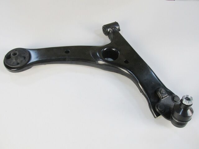 TOYOTA AVENSIS- 03/09; ÖN ALT TABLA SAG (BURÇLU) (SALINCAK) (SH)