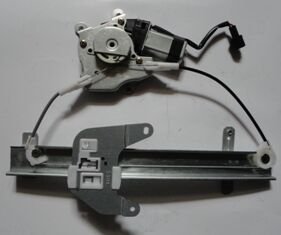 NISSAN MAXIMA- A33- 03/06; ARKA CAM KRIKOSU SOL ELEKTRIKLI/MOTORLU 2FISLI