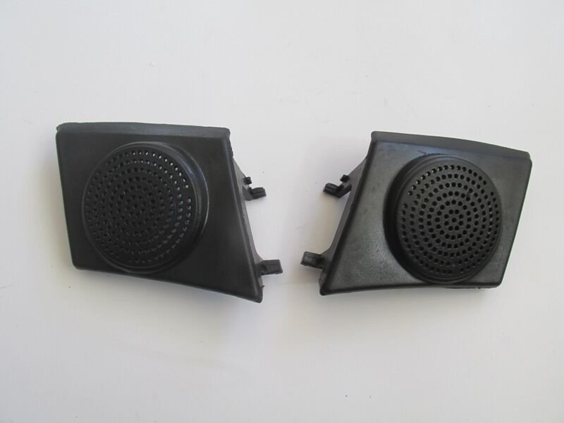 OPEL VECTRA- A- 88/95; ÖN GÖGÜS TWEETER KAPAGI SAG/SOL SET (2 PARÇA) ( HOPARLÖR KAPAGI )
