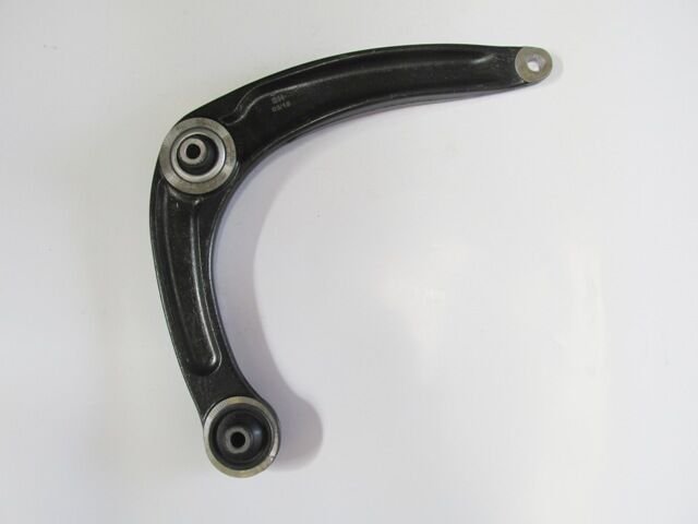 CITROEN C4- 11/17; ÖN ALT TABLA SAG BURÇLU (SALINCAK) (SH)