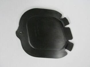 AUDI A6- 12/18; ÖN ÇAMURLUK DAVLUMBAZI TOZ KAPAGI SAG (BFN)