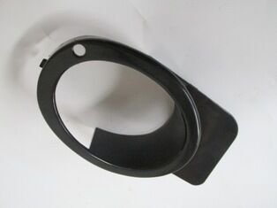 BMW 5 SERI- E39- 01/03; SIS LAMBA ÇERÇEVESI SAG SIYAH (M5 TIPI) (TYG)
