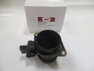 VOLKSWAGEN GOLF- 4- 98/04; HAVA AKIS SENSÖRÜ (DEBIMETRE) 5 FISLI (1.8) (SH)