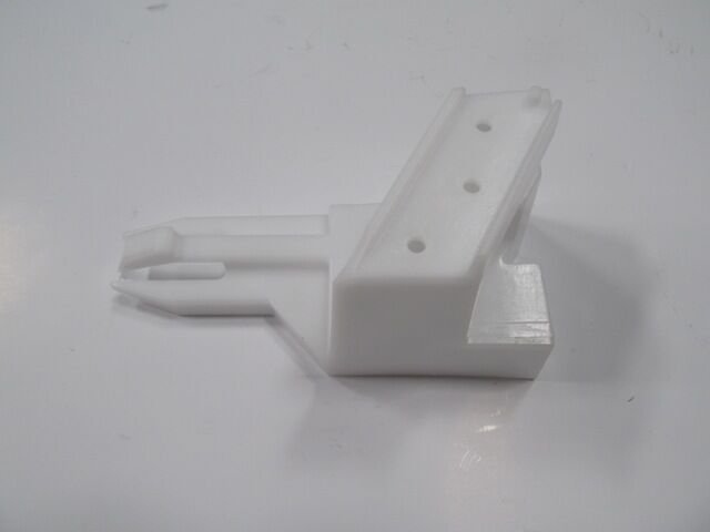 MITSUBISHI LANCER- 08/13; ÖN TAMPON IÇ BAGLANTI BRAKETI SAG KÜÇÜK (TW)