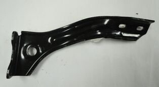 MITSUBISHI L200- PICK UP- 99/06; ÖN TAMPON IÇ BRAKETI KÜÇÜK SAG (ORIJINAL)