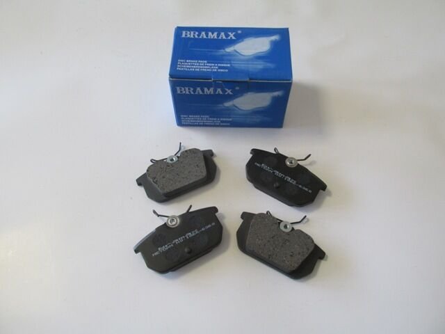 ALFA ROMEO 146- 95/00; ARKA FREN BALATASI 1.4/1.6/1,7/1,9cc (KABLOSUZ)(DISK)(87.2X44.5X14) (BRAMAX)