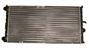 VOLKSWAGEN CADDY- 96/03; SU RADYATÖRÜ (62X32/SOL ÇIKISLI) MANUEL 2 SIRA