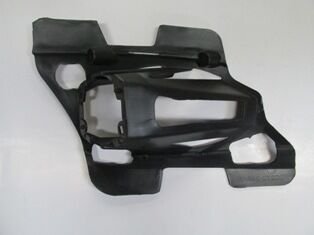 FORD TOURNEO CONNECT- 14/19; SIS LAMBA KAPAGI IÇ BAGLANTI BRAKETI PLASTIGI SOL (TW)