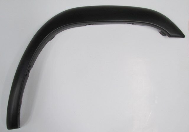 NISSAN PATHFINDER- 99/04; ÖN ÇAMURLUK AGZI PLASTIGI SAG SIYAH (TYG)