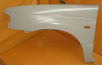 FORD RANGER- PICK UP- 03/07; ÖN ÇAMURLUK DELIKLI SAG GRI BOYALI (DODIK DELIKSIZ) ORIJINAL