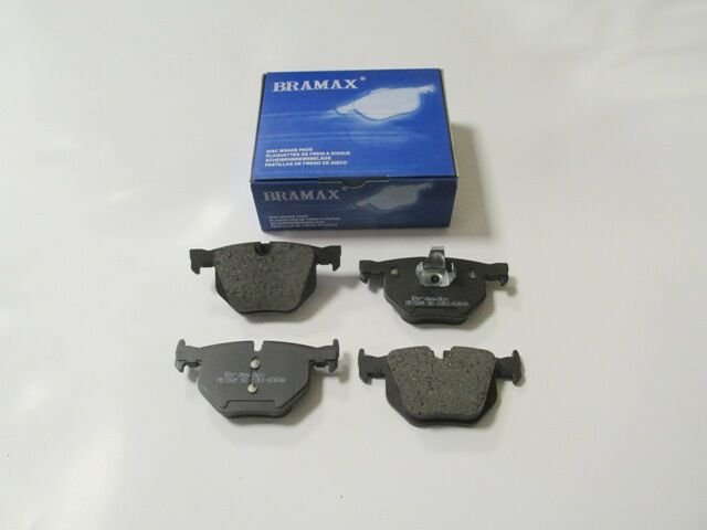 BMW X5- F15- 14/18; ARKA FREN BALATASI (KABLOSUZ)(DISK)(121.9x58.1x16.3/121.9x59.3x16.3)(BRAMAX)