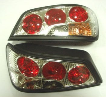 PEUGEOT 306- HB- 97/00; MODIFIYE STOP LAMBASI SAG/SOL SET 2 PARÇA NIKELAJLI/KIRMIZI (TYC)