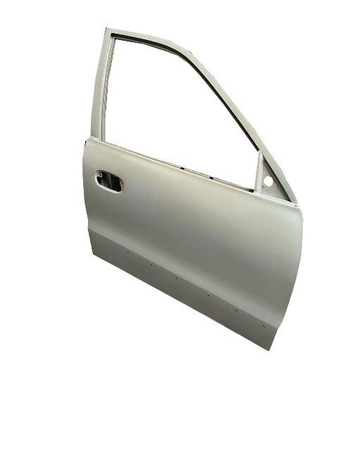 HYUNDAI ACCENT- 98/00; ÖN KAPI KOMPLE SAG BAND DELIKLI GRI BOYALI (ICELI/ÇEKOMASTIKLI) (TW)