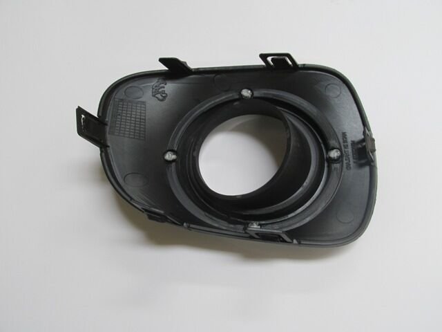 MITSUBISHI L200- PICK UP- 10/13; SIS LAMBA KAPAGI SOL SIS DELIKLI (ÜST ÇERÇEVESI NIKELAJLI) (FPI)