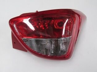 HYUNDAI I10- 13/16; STOP LAMBASI SAG KIRMIZI/BEYAZ (FAMELLA)