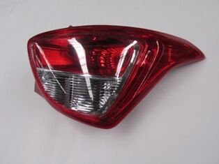 HYUNDAI I10- 13/16; STOP LAMBASI SAG KIRMIZI/BEYAZ (FAMELLA)