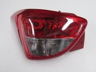 HYUNDAI I10- 13/16; STOP LAMBASI SOL KIRMIZI/BEYAZ (FAMELLA)