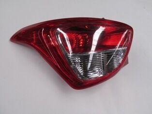 HYUNDAI I10- 13/16; STOP LAMBASI SOL KIRMIZI/BEYAZ (FAMELLA)