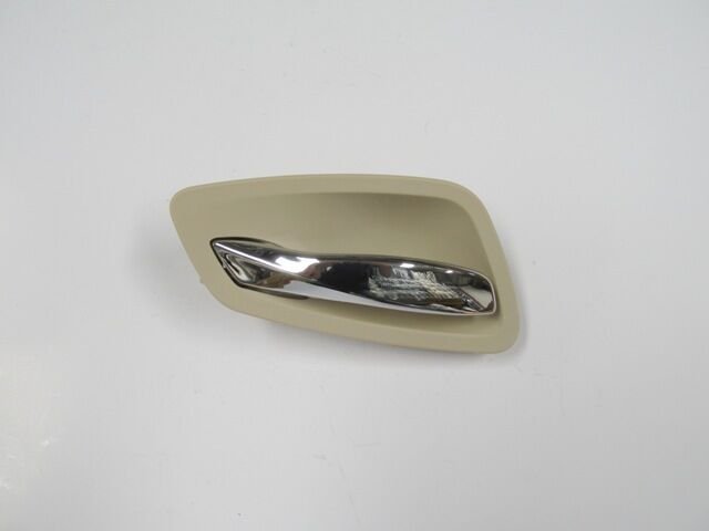 BMW 3 SERI- E90- COUPE- 05/11; ÖN KAPI IÇ AÇMA KOLU SOL BEJ (ELCEGI NIKELAJLI) (HUSHAN)