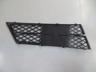 BMW 5 SERI- E60- 07/10; ÖN TAMPON PANJURU SOL SIYAH (TW)