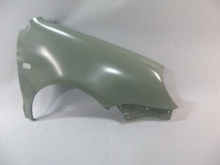 VOLKSWAGEN POLO- 5- 02/05; ÖN ÇAMURLUK DELIKLI SAG GRI BOYALI (ÇIFT FARLI TIP) (SIMYI)