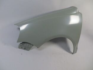 VOLKSWAGEN POLO- 5- 05/09; ÖN ÇAMURLUK DELIKSIZ SOL GRI BOYALI (TEK FARLI TIP) (SIMYI)
