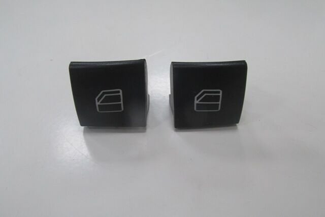 MERCEDES A CLASS- W176- 11/17; ÖN SOL KAPI SAG/SOL AÇMA DÜGME BUTONU SET (2 PARÇA)