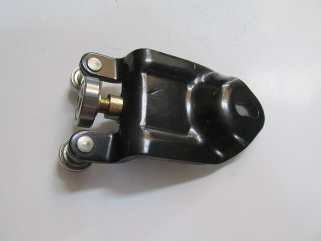 FORD CUSTOM- 12/17; SÜRGÜLÜ KAPI ÜST RAY BAGLANTISI SAG/SOL AYNI (ADET)