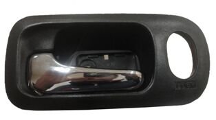 HONDA CRV- 02/04; ÖN KAPI IÇ AÇMA KOLU SOL SIYAH (ELCEGI NIKELAJLI) (HUSHAN)
