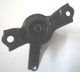 TOYOTA CARINA- 97/98; MOTOR TAKOZU SAG (TENACITY)