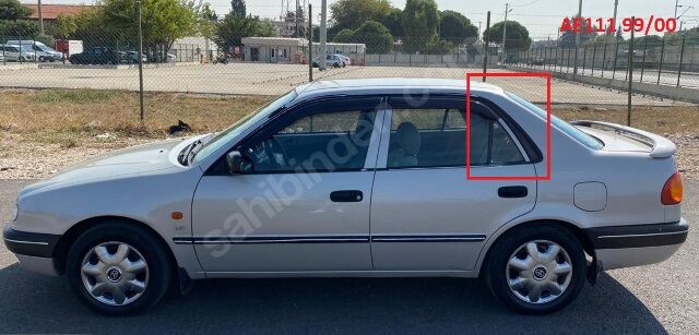 TOYOTA COROLLA- ZZ111- 00/02; ARKA KAPI ÇITASI (ARKA) SAG/SOL SET